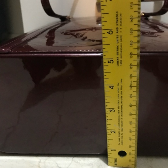 Louis Vuitton Monogram Vernis Tote - Picture 3 of 6